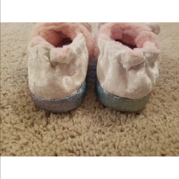 Girls Unicorn Slippers  Size 11 - Picture 3 of 3